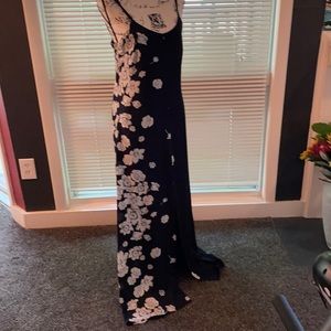 ANN TAYLOR Navy Floral Split Slip Maxi Dress, she's beautiful!!